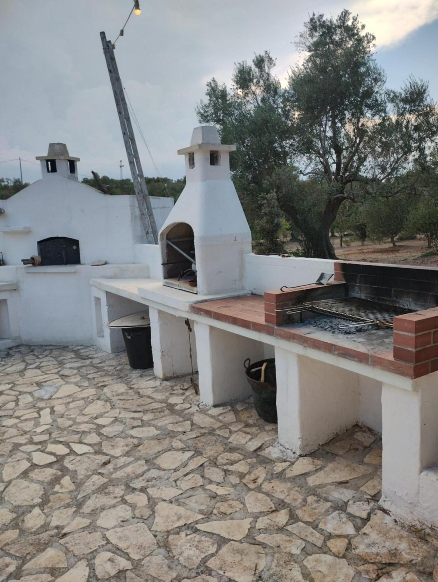 B&B Giovannarolla Green House Остуни Екстериор снимка