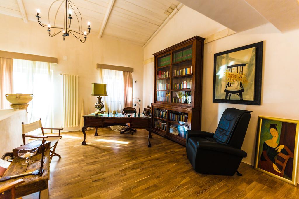 B&B Giovannarolla Green House Остуни Екстериор снимка